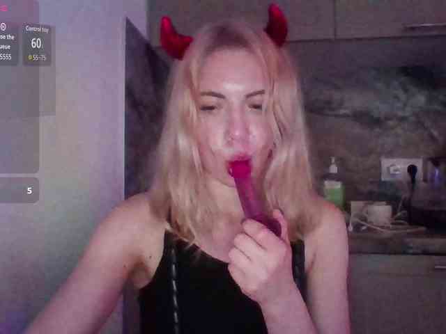 LLeliaMercedes LLeliaMercedes