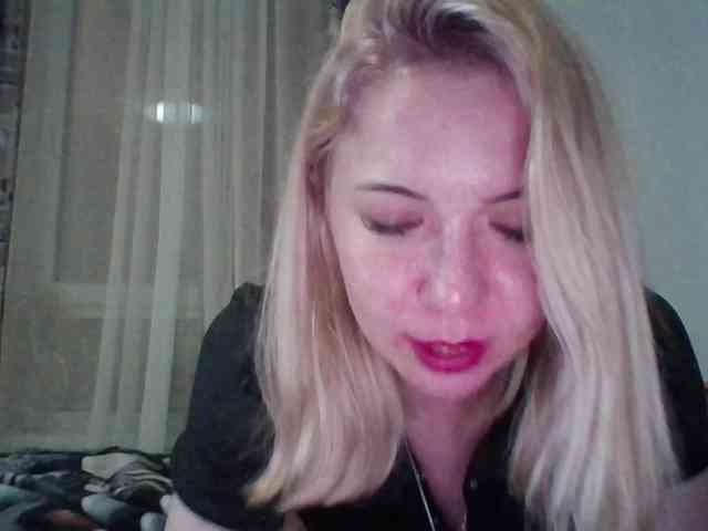 LeliaMercedes webcam