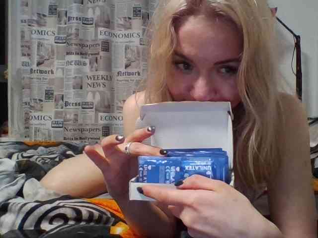 LLeliaMercedes LLeliaMercedes