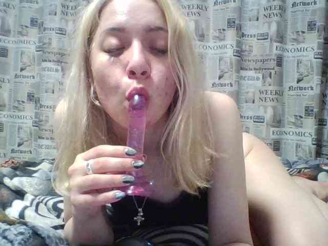 LeliaMercedes webcam