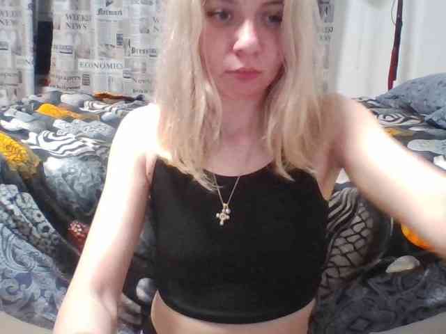 LeliaMercedes webcam