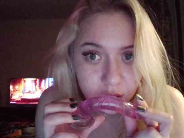 LeliaMercedes webcam