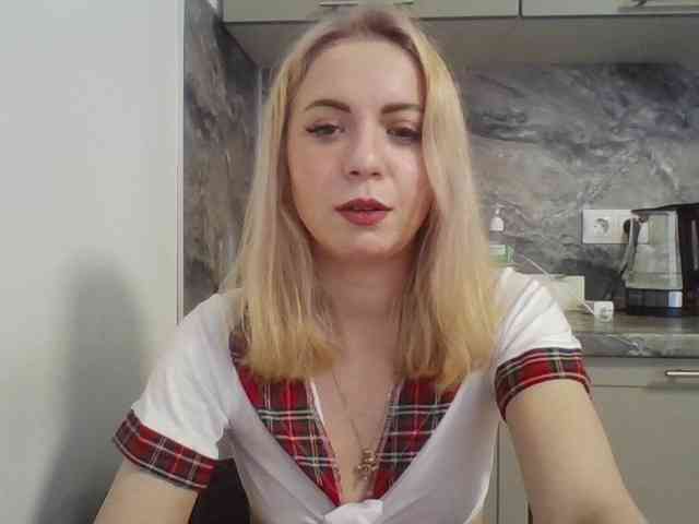 LeliaMercedes webcam