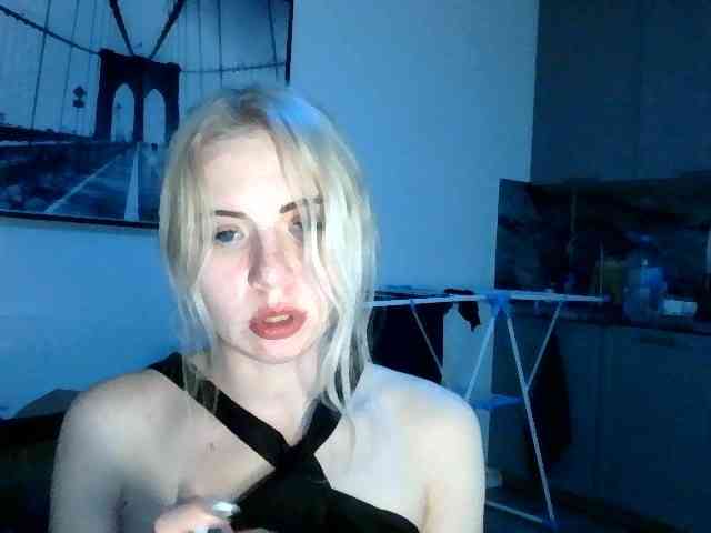 LeliaMercedes webcam