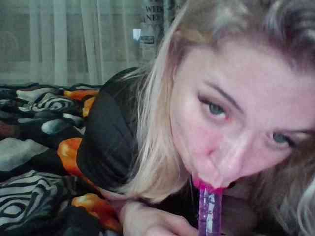 LeliaMercedes webcam