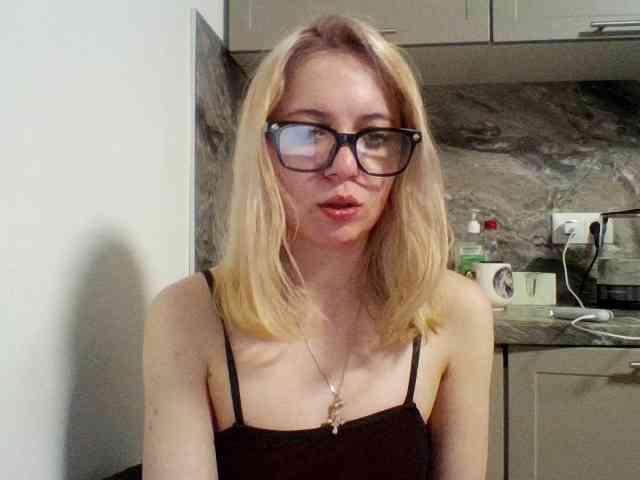 LeliaMercedes webcam