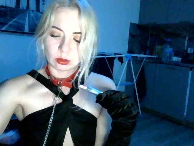 LeliaMercedes webcam