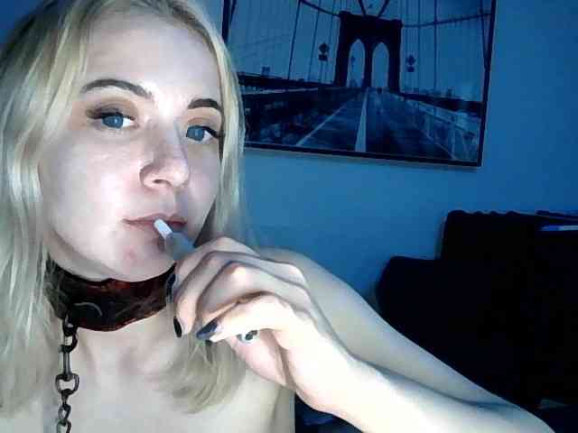 LeliaMercedes webcam