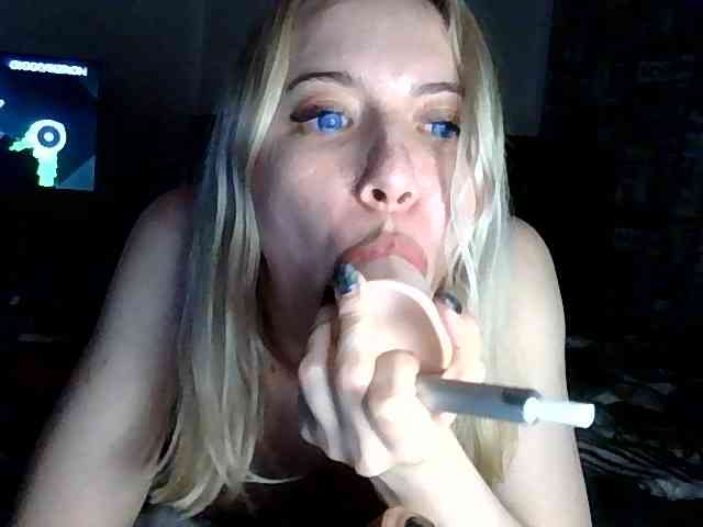 LeliaMercedes webcam