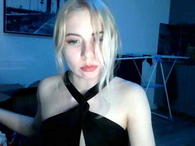 LeliaMercedes webcam