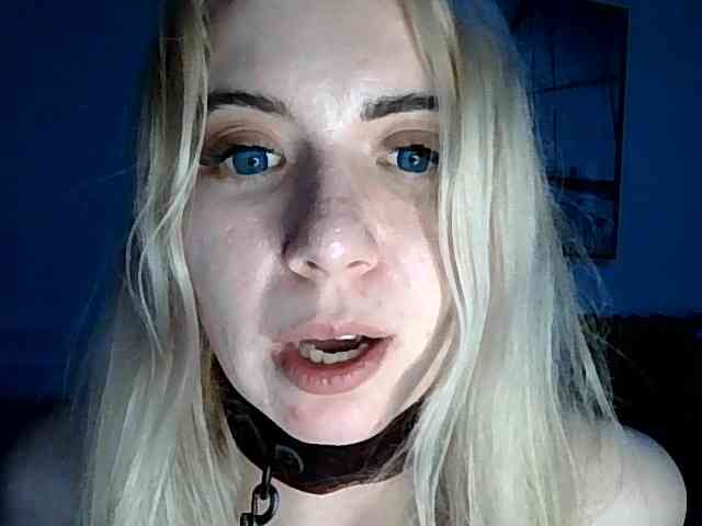 LeliaMercedes webcam