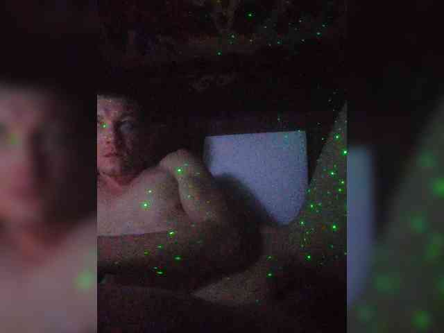 EVGENIi341 Live Webcam on BongaCams