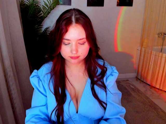 EnergyDrivea's BongaCams show and profile