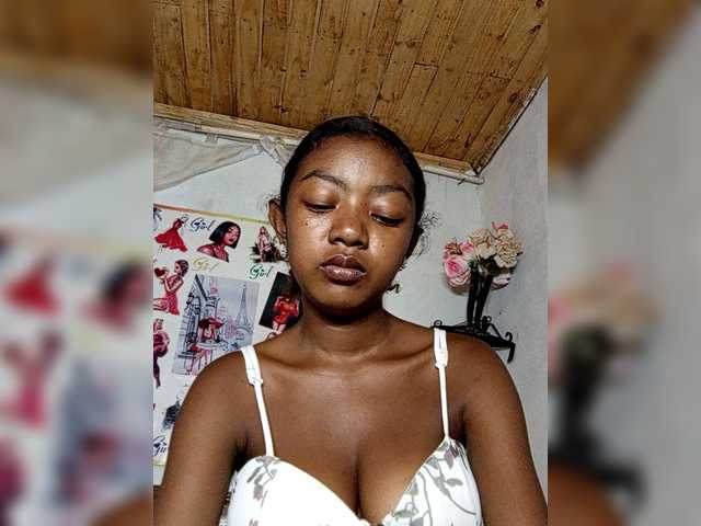 Profile and Statistics for TiciJoa on BongaCams