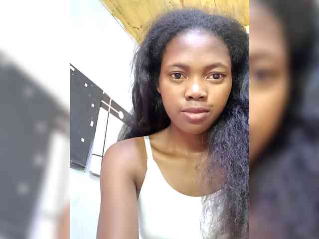 TiciJoa Live Webcam on BongaCams