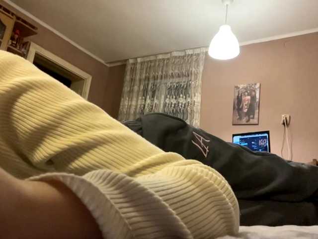 babybloonde's BongaCams show and profile