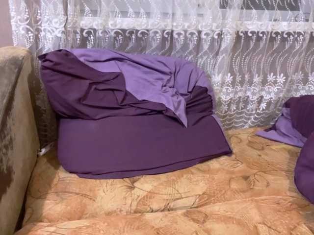 babybloonde's BongaCams show and profile