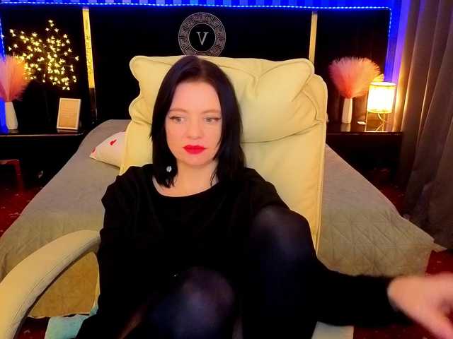 IngritTass's BongaCams show and profile