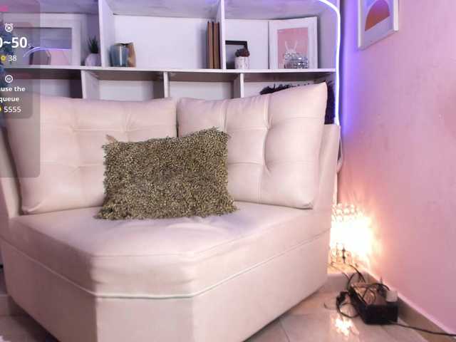 Irinaf's BongaCams show and profile