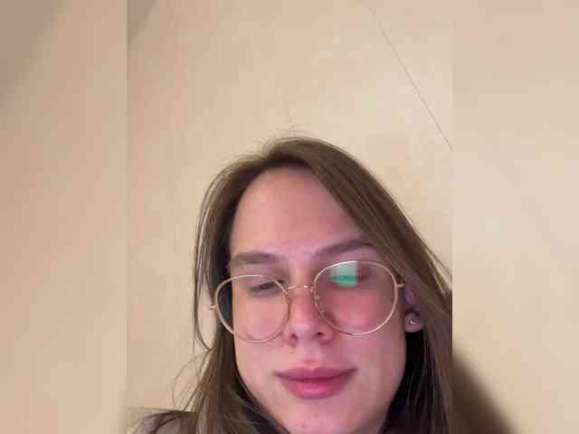 Nicollaa Live Webcam on BongaCams