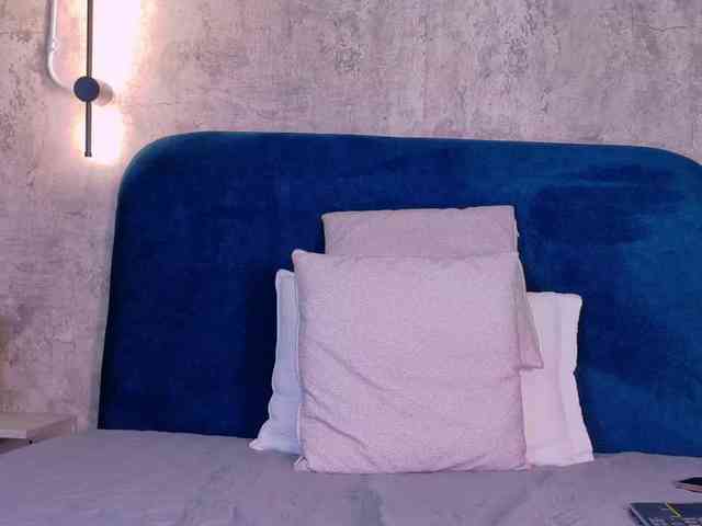 Tommy-Blue Tommy-Blue