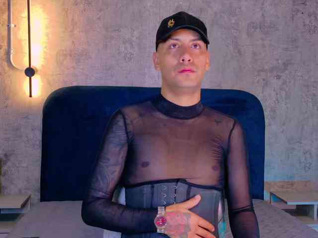 Tommy-Blue Tommy-Blue