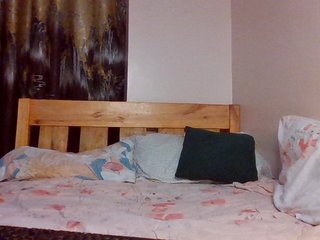 WildFlowerRose's Live Webcam