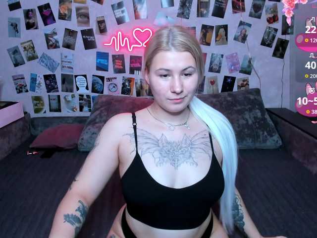 Ulya11Cutex's BongaCams show and profile