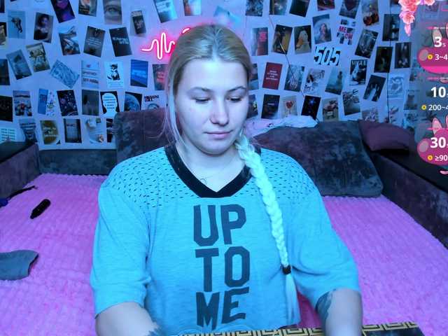 Ulya11Cutex's BongaCams show and profile