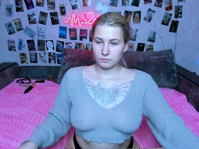 Ulya11Cutex's BongaCams show and profile