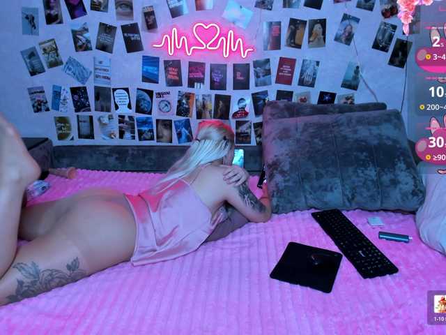 Ulya11Cutex's BongaCams show and profile