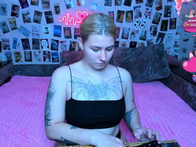 Ulya11Cutex's BongaCams show and profile