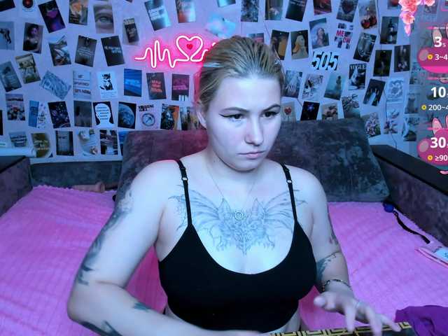 Ulya11Cutex's BongaCams show and profile