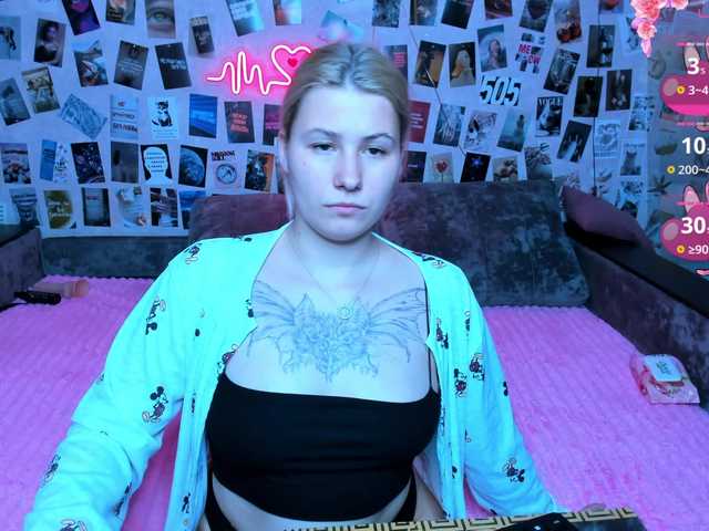 Ulya11Cutex's BongaCams show and profile