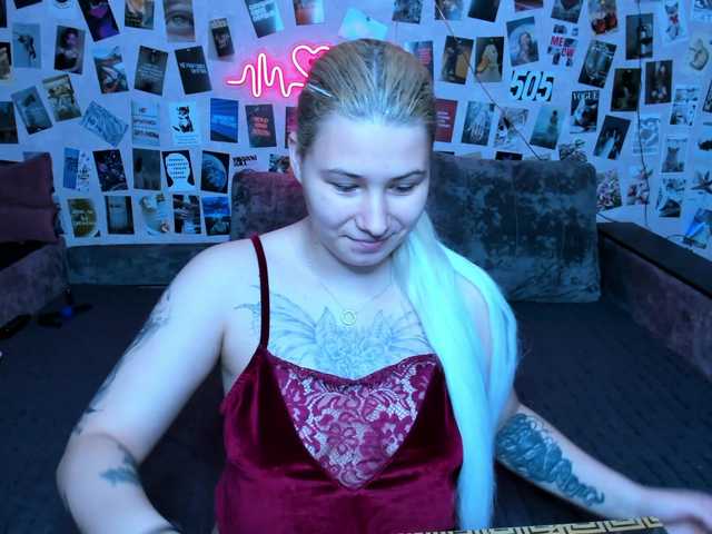 Ulya11Cutex's BongaCams show and profile