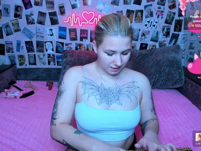 Ulya11Cutex's BongaCams show and profile