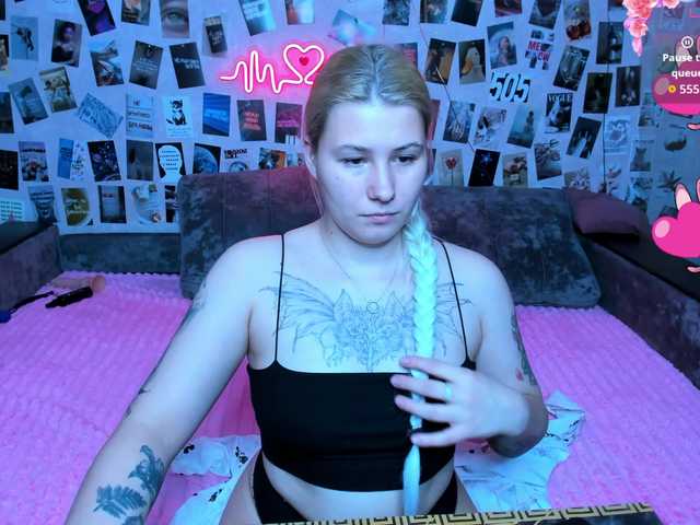 Ulya11Cutex's BongaCams show and profile