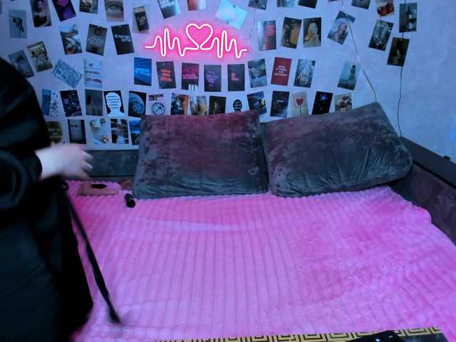 Ulya11Cutex's BongaCams show and profile