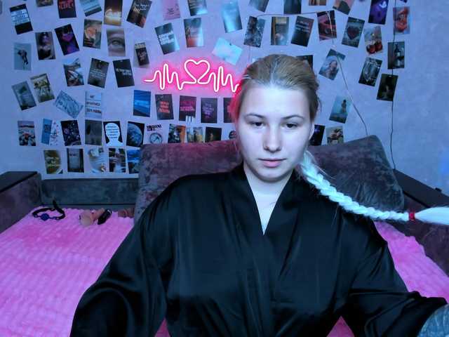 Ulya11Cutex's BongaCams show and profile