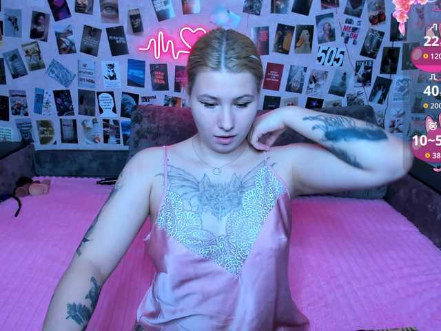 Ulya11Cutex's BongaCams show and profile