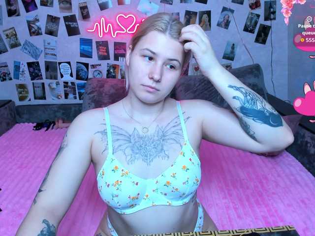 Ulya11Cutex's BongaCams show and profile