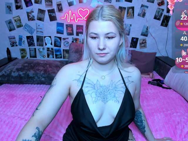 Ulya11Cutex's BongaCams show and profile