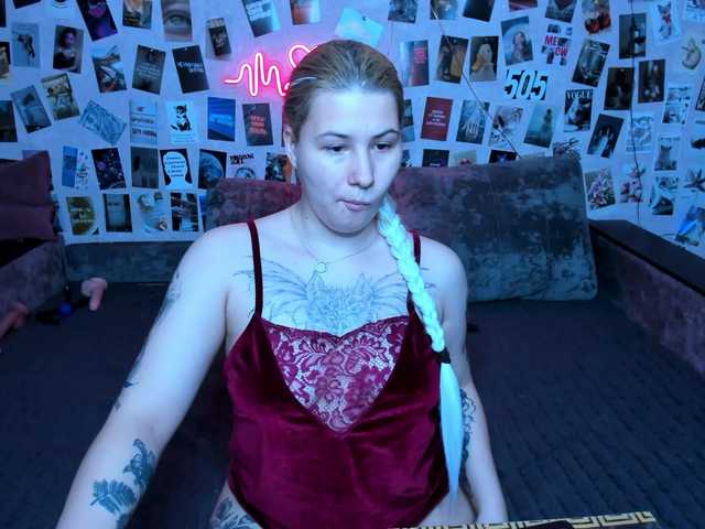 Ulya11Cutex's BongaCams show and profile