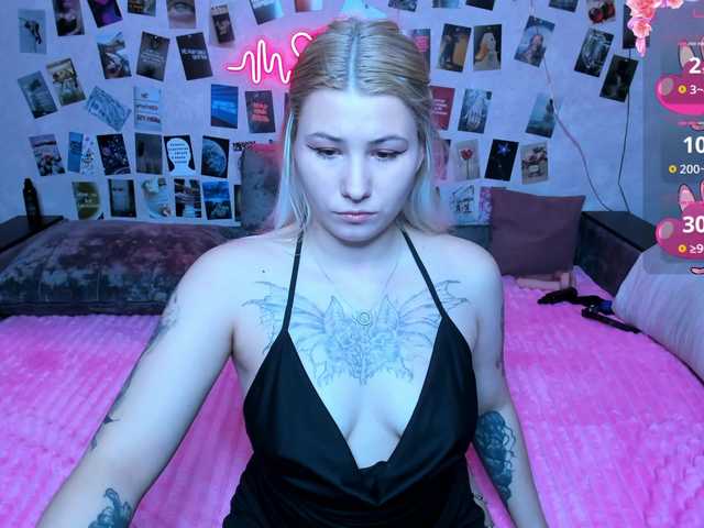 Ulya11Cutex's BongaCams show and profile