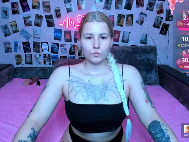 Ulya11Cutex's BongaCams show and profile