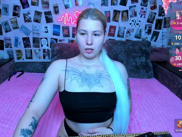 Ulya11Cutex's BongaCams show and profile