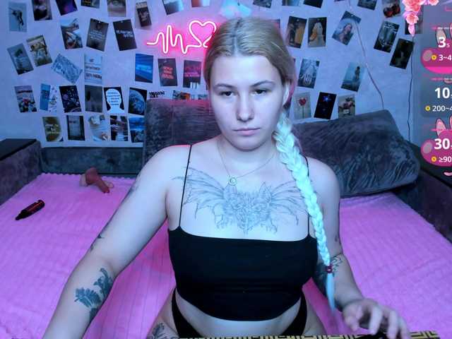 Ulya11Cutex's BongaCams show and profile