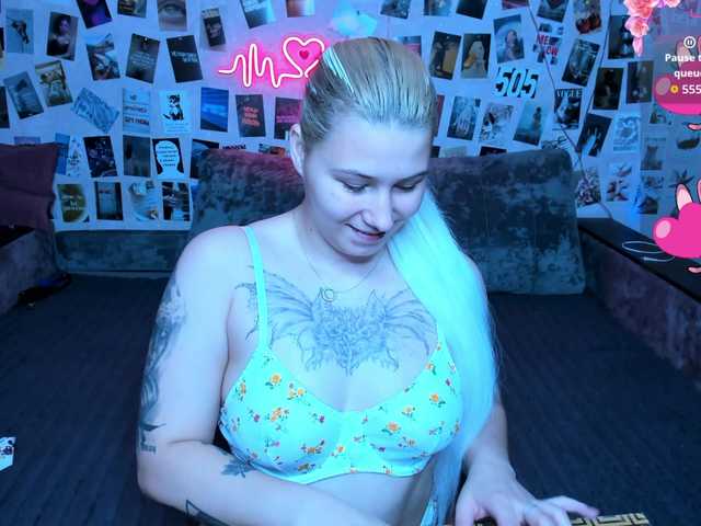 Ulya11Cutex's BongaCams show and profile
