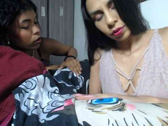 SweetAndSavage webcam