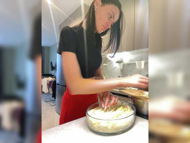 Rich23232323's BongaCams show and profile